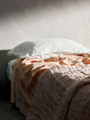 colour-milke white