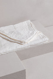 colour-milke white