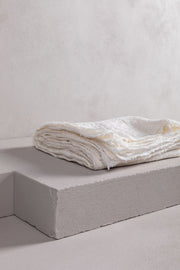 colour-milke white