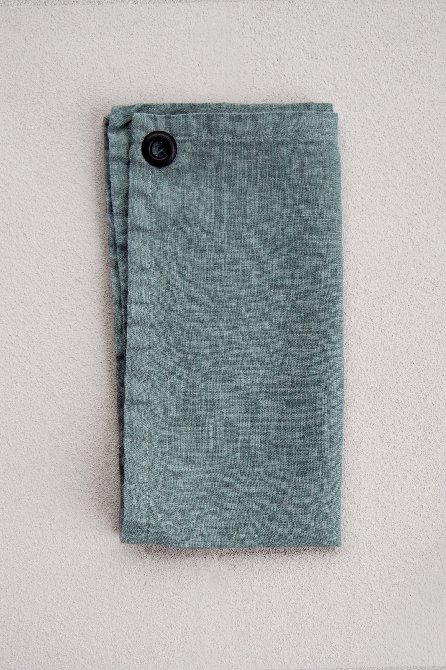 colour-quartz blue