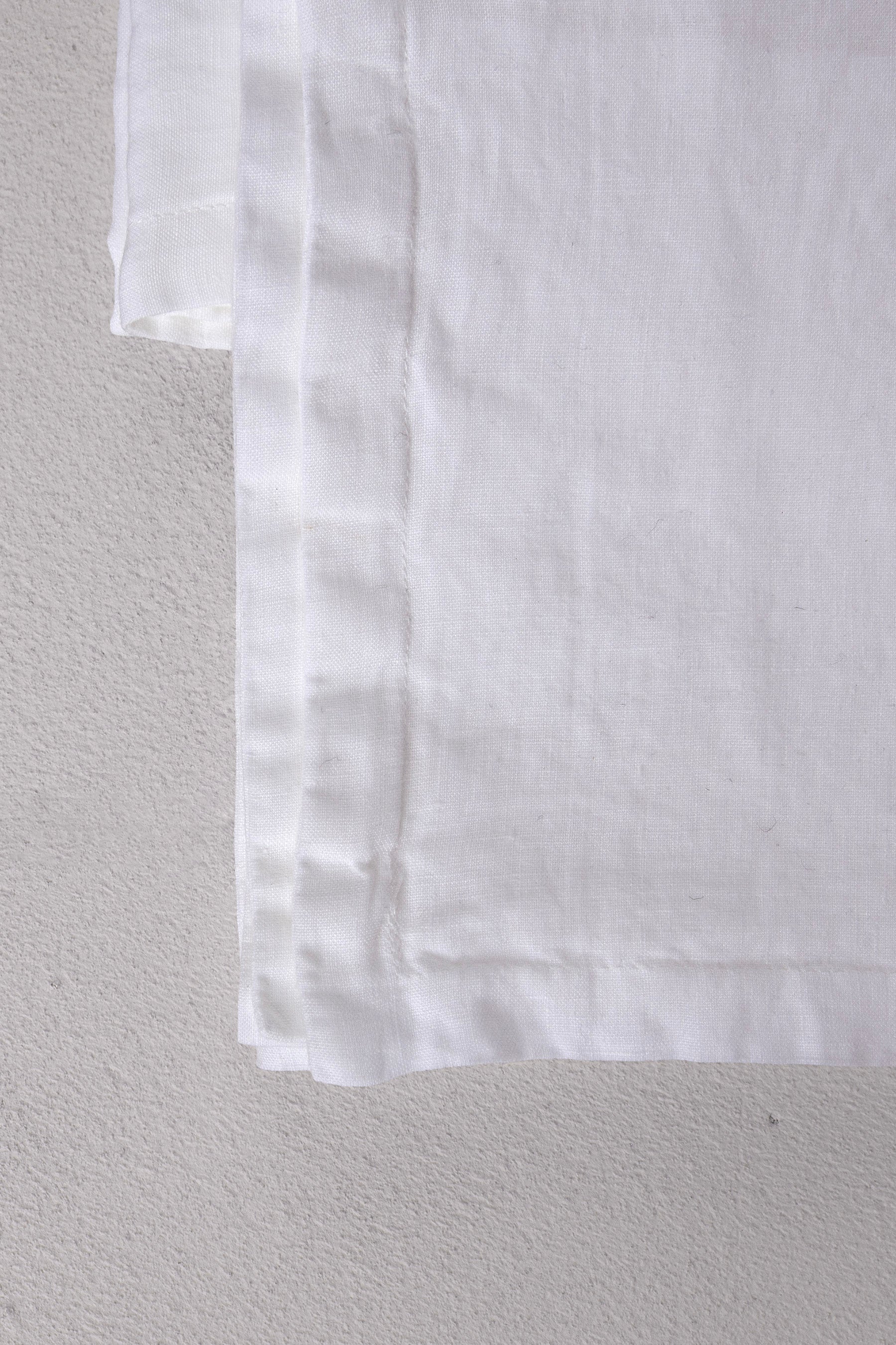 colour-white